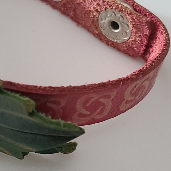 Vintage Leather Flower Bracelet Adjustable Bohohemian Boho Snap Closure Handmade - Picture 7 of 9